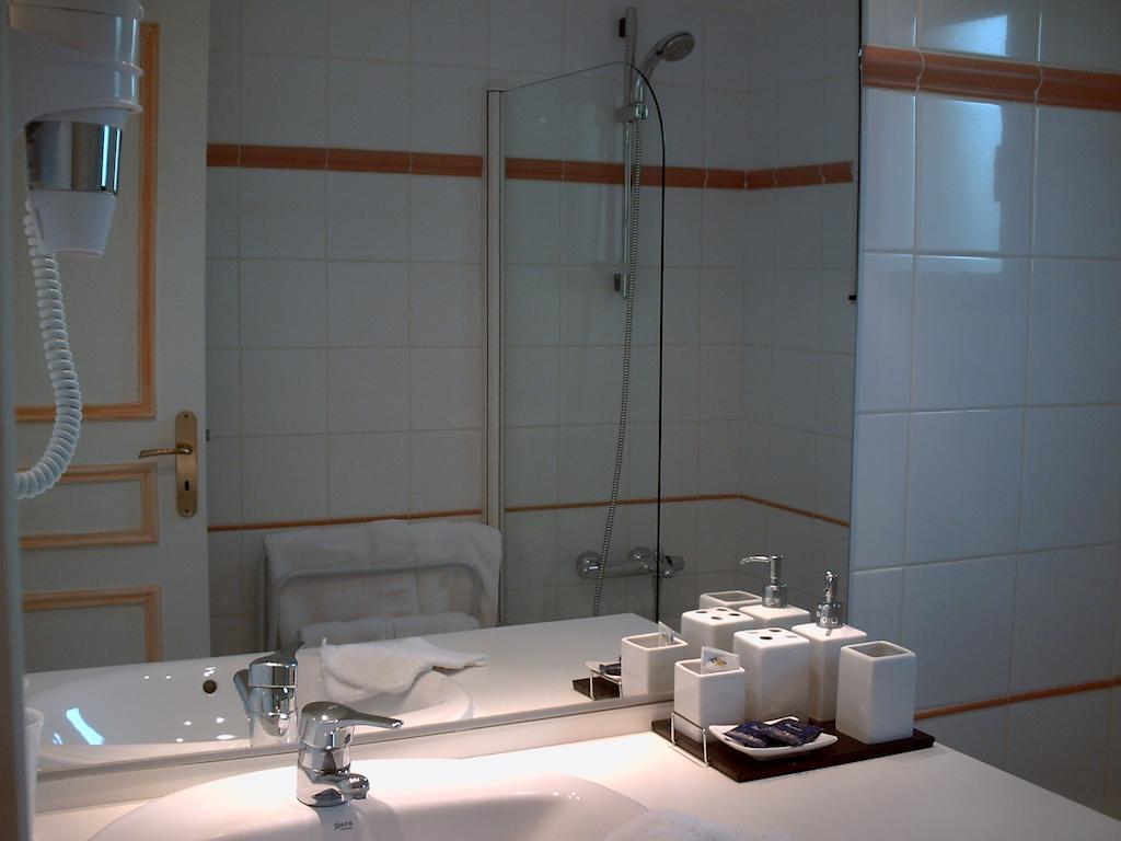 Maison D'Hotes Escale D'Azur Gattières Zimmer foto